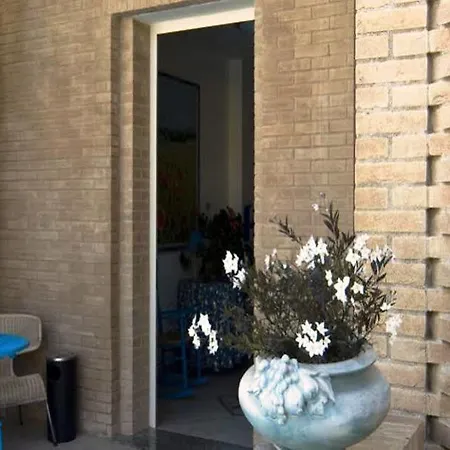 Apartahotel Il Conero 2