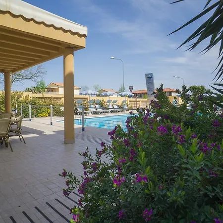 Il Conero 2 Aparthotel 3*