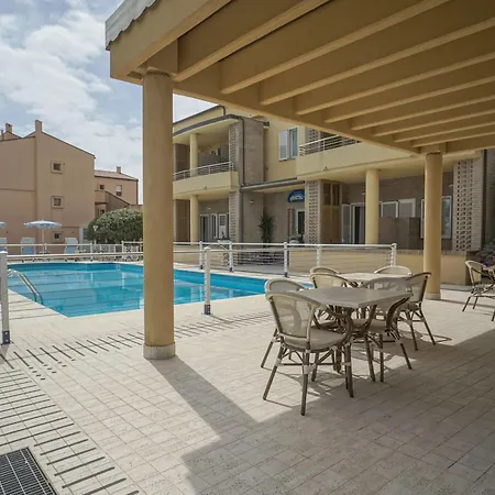 Il Conero 2 公寓式酒店 3*